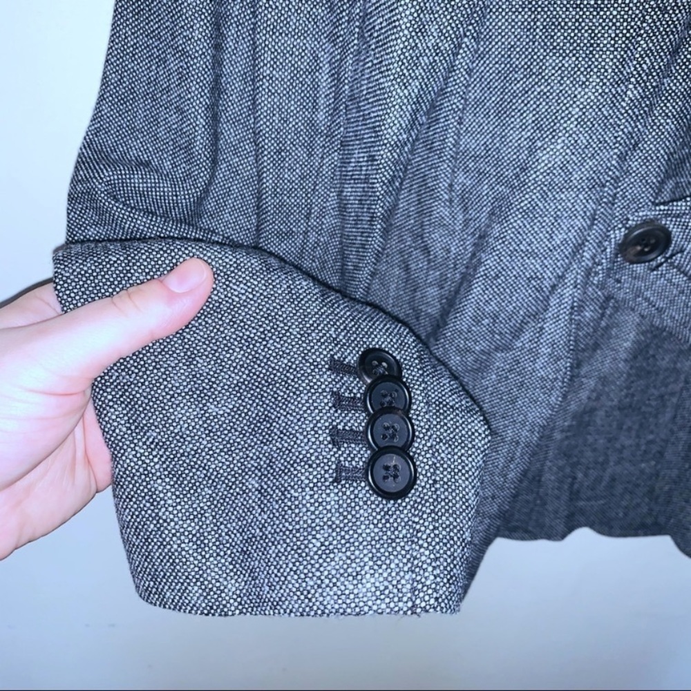 EUC Lands’ End Wool Blend Two Button Blazer - Picture 7 of 8
